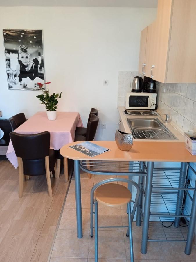 Pelivan Apartments Kaštela Εξωτερικό φωτογραφία
